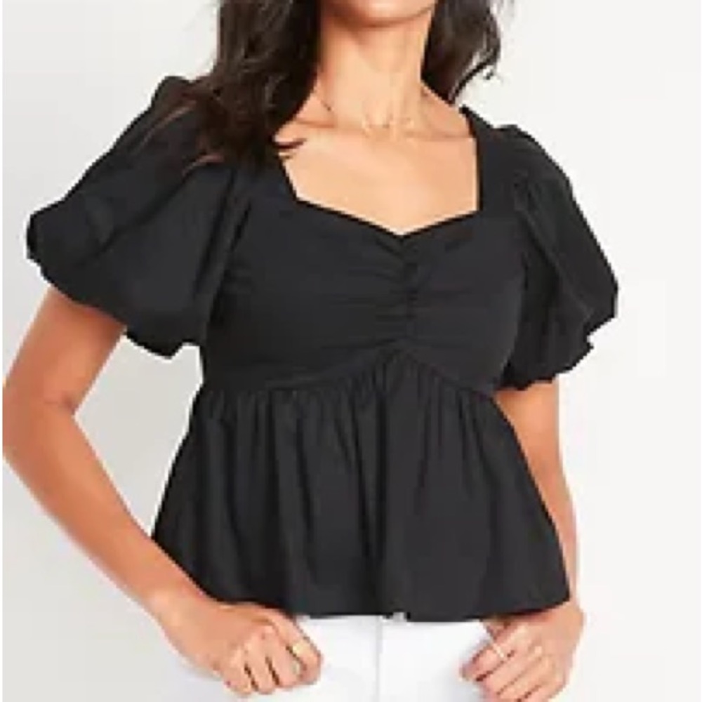 ✨PRICE DROP NWT Old Navy Black Puffy Sleeve Babydoll Blouse